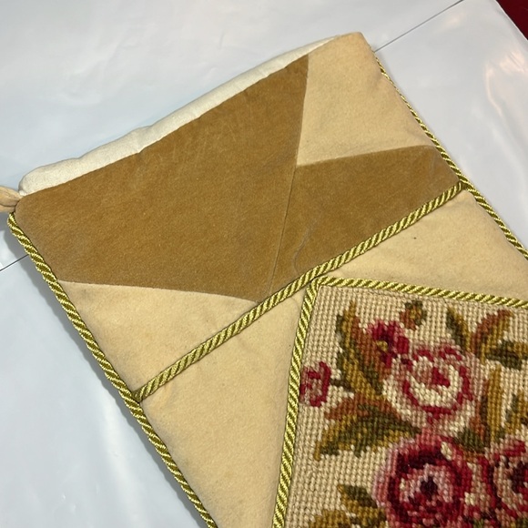 Pink ROSES cross stitch VELVET Christmas Stocking GOLD roping VINTAGE Victorian - Picture 7 of 13